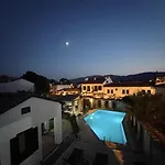 Akay Hotel 3*