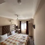 Akay Hotel 3*