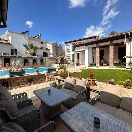 Akay Hotell