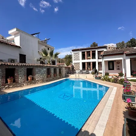 Hotel Akay 3*