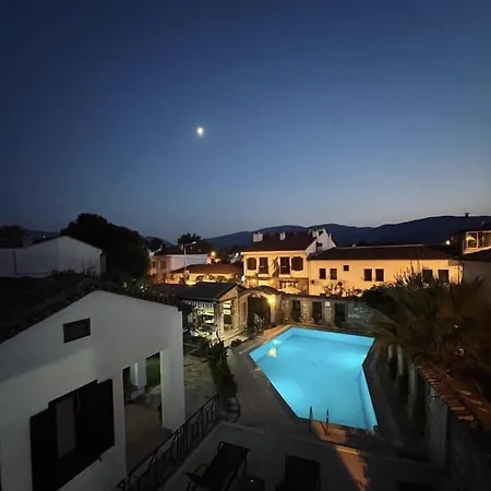 Akay Szálloda 3*